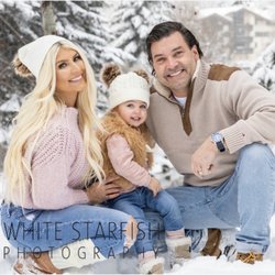 White Starfish Photography - Gorgeous family photography in Vail, CO. Christmas 2021