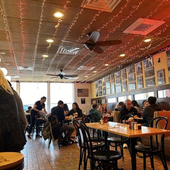 Cyndia's - Cyndia's restaurant - Breakfast & Brunch Near Me - Totowa, New Jersey