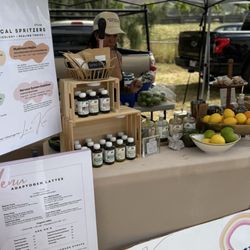 Laa Kea Wellness Bar - The cutest set up! She even does coffee/ adaptogen lattes, HELLO! ‼