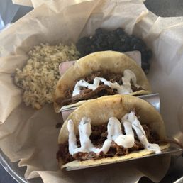 Shredded beef tacos Shredded beef tacos
