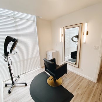 Puur Gold Salon - Hair Salons Near Me - Long Beach, California Puur Gold Salon - Hair Salons Near Me - Long Beach, California