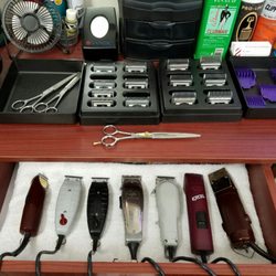 The Midtown Experience - Wanna know the difference between an "okay haircut" and a "Great Haircut"? Its in the tools.