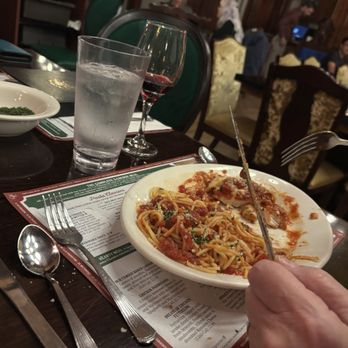 The Old Spaghetti Factory - Chicken Parmigiana - Italian Near Me - Portland, Oregon The Old Spaghetti Factory - Chicken Parmigiana - Italian Near Me - Portland, Oregon