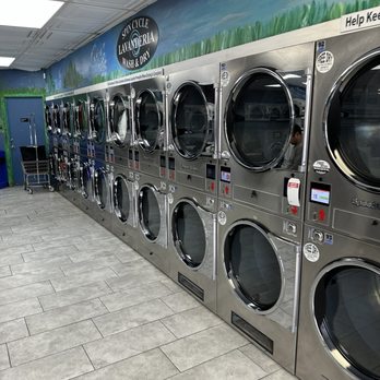 Spin Cycle Lavanderia - Laundromat Near Me - Reno, Nevada