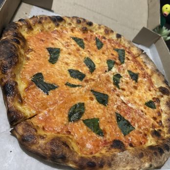 Philomena's - NY Style Margherita - Pizza Near Me - Sunnyside, New York