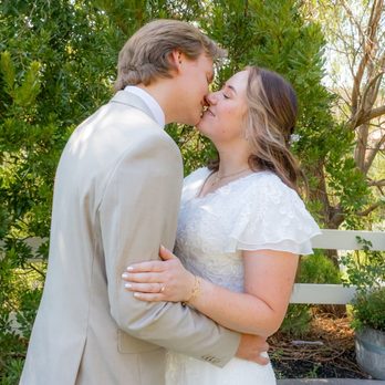 Lilly Wade Photo - Bridal photos in Southern Utah - Session Photography Near Me Lilly Wade Photo - Bridal photos in Southern Utah - Session Photography Near Me