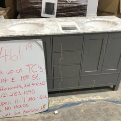 TC's Merchandise Pallets & Peddler Suites - Vanities