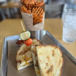 Dallas Grilled Cheese Giftly Beautiful Gift Card Alternative