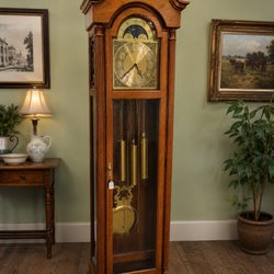 Sissy's Antiques and Interiors