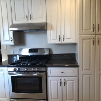 Alternate Kitchen Design - Cabinetry Near Me - Whittier, California Alternate Kitchen Design - Cabinetry Near Me - Whittier, California