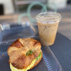 Sweet Dees Bakeshop - Breakfast Sandwich and Pumpkin Chai