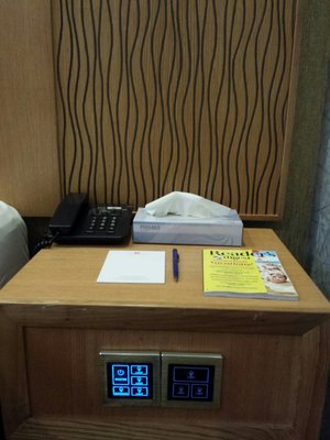 Hotel Grand Central by null