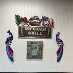 Super Taquerias - Some Nice decor inside