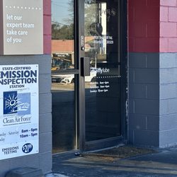Jiffy Lube - Front door