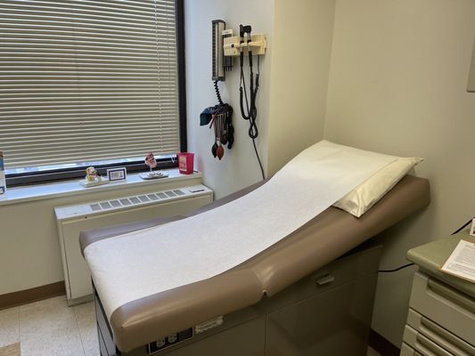 Louis J Morledge, MD