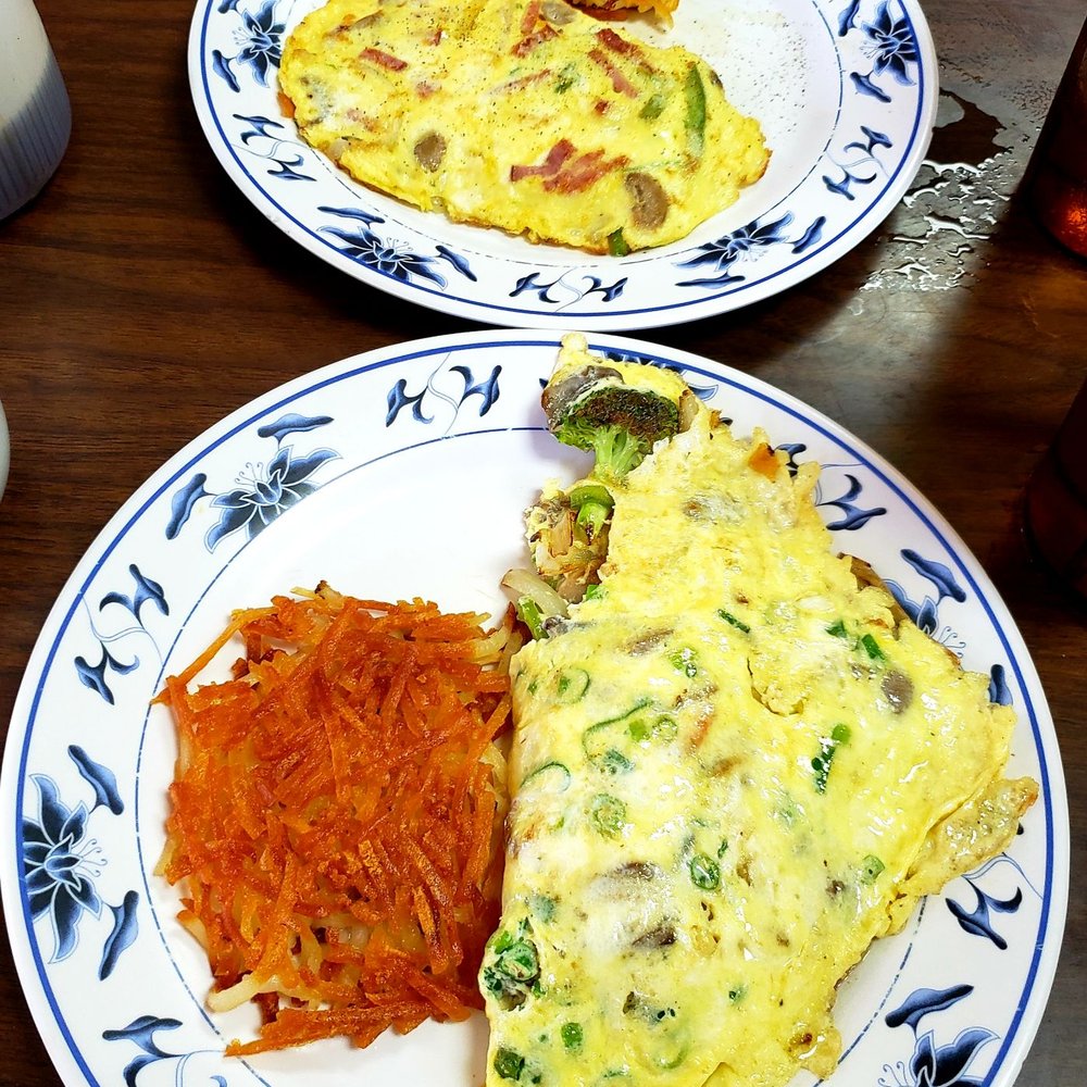 Jack's Inn - Breakfast for lunch........da good thing about Jack's is they serve breakfast all day long gangies! - Breakfast & Brunch Near Me - Kahului, Hawaii Jack's Inn - Breakfast for lunch........da good thing about Jack's is they serve breakfast all day long gangies! - Breakfast & Brunch Near Me - Kahului, Hawaii