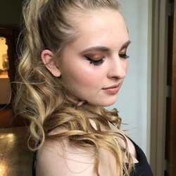 Digrigoli Salon - Make up and Hair done by Kim! Instagram @kimmykimster