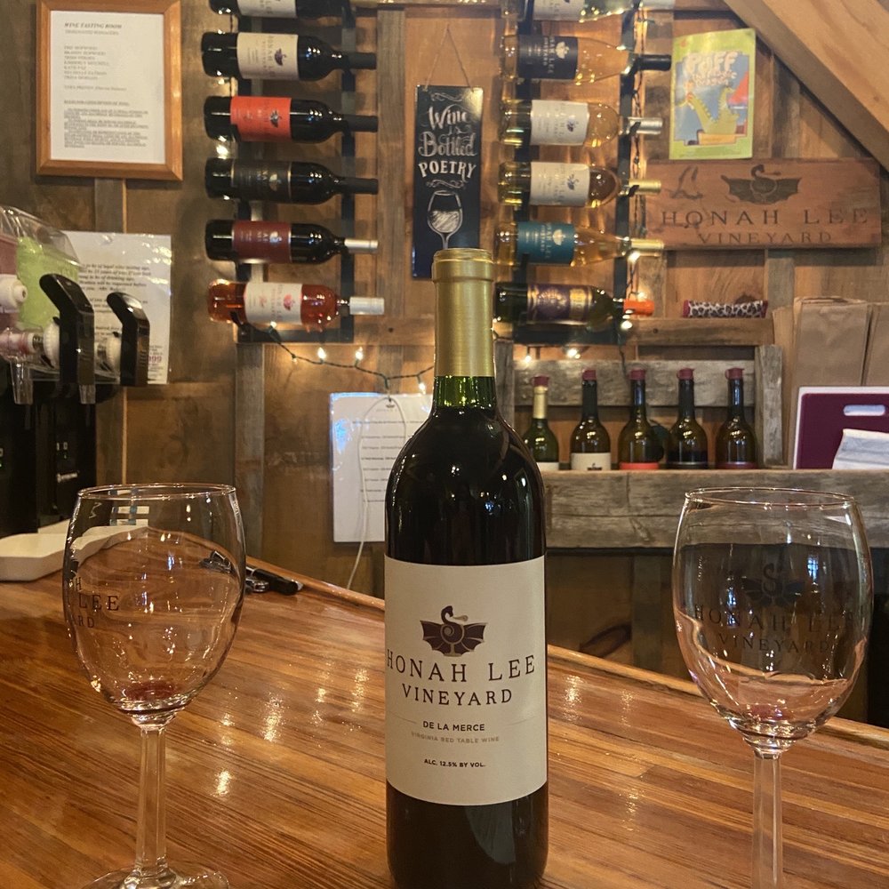 Honah Lee Vineyard - So cozy inside! - Venues & Event Spaces Near Me - Gordonsville, Virginia Honah Lee Vineyard - So cozy inside! - Venues & Event Spaces Near Me - Gordonsville, Virginia