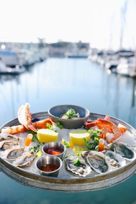 Sea Level Restaurant and Lounge by null