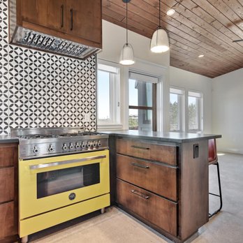 Native - guesthouse kitchen - General Contractors Near Me - Austin, Texas Native - guesthouse kitchen - General Contractors Near Me - Austin, Texas