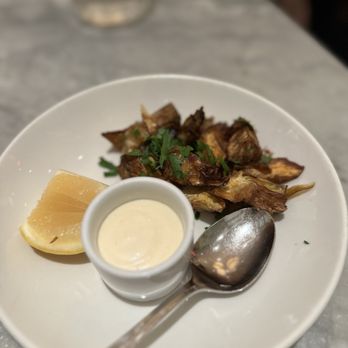 La Pecora Bianca - Artichokes - Bars Near Me - New York, New York La Pecora Bianca - Artichokes - Bars Near Me - New York, New York