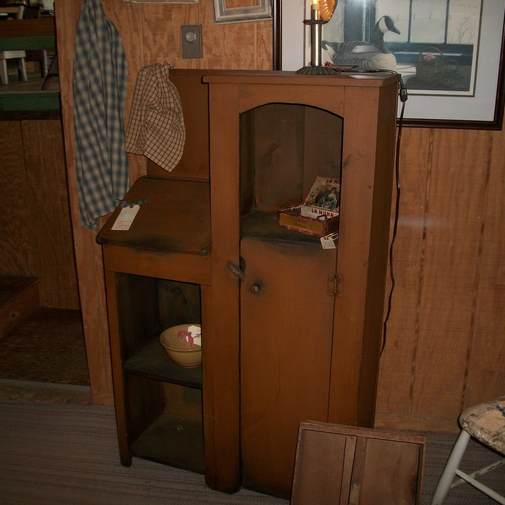 Corner Cottage Antiques - Antiques Near Me - Cockeysville, Maryland