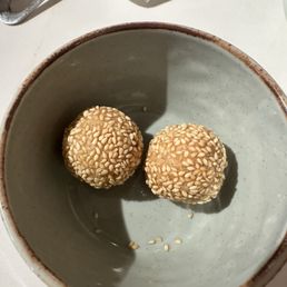 Sesame balls Sesame balls
