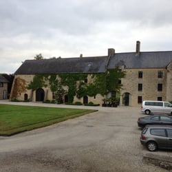 Manoir du Quesnay - Courtyard