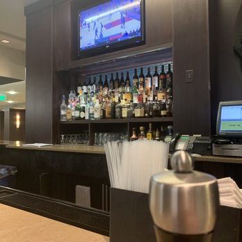 Sheraton Silver Spring Hotel - Nice bar - Hotels Near Me - Silver Spring, Maryland Sheraton Silver Spring Hotel - Nice bar - Hotels Near Me - Silver Spring, Maryland