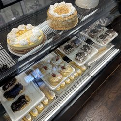 Bonnies Bakery and Cafe