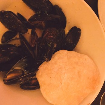 AMBAR Restaurant, Capitol Hill - Drunken Mussels were the best dish of the night! Get extra bread to soak up all the amazing sauce! - Modern European Near Me - Washington, DC, District of Columbia
