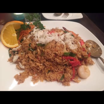 Nicky's Thai Kitchen - Seafood Thai fried rice - Thai Near Me - Pittsburgh, Pennsylvania