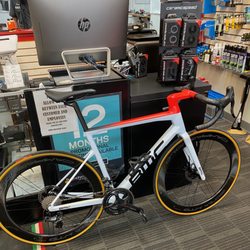Advanced Cycles - BMC Teammachine SLR 01
