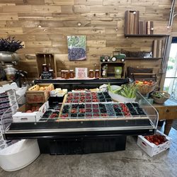 Ahtanum Berry Patch & Bakery