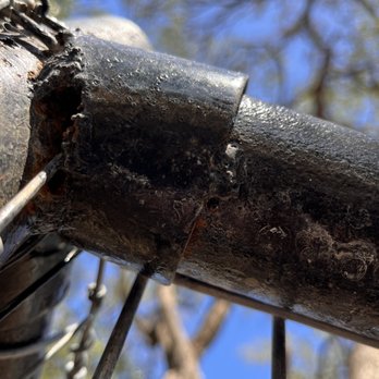 Brunson Fence - Gaps left in the welds. Rain will rust and rot out poles. - Fences & Gates Near Me - Georgetown, Texas Brunson Fence - Gaps left in the welds. Rain will rust and rot out poles. - Fences & Gates Near Me - Georgetown, Texas