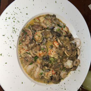 Cajun Queen - Diane all three meats - Cajun/Creole Near Me - Charlotte, North Carolina