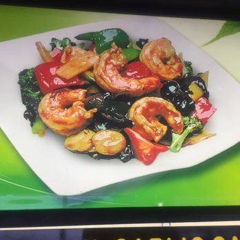 693 Kinwah Kitchen - a plate of shrimp and vegetables - Chinese Near Me - Farmingdale, New York 693 Kinwah Kitchen - a plate of shrimp and vegetables - Chinese Near Me - Farmingdale, New York