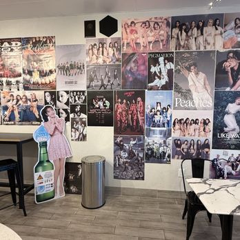 Black Pearl Boba & Tea - K pop decor - Bubble Tea Near Me - Tulare, California Black Pearl Boba & Tea - K pop decor - Bubble Tea Near Me - Tulare, California