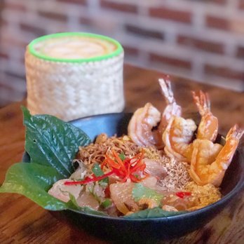 Mahaniyom - Pomelo salad - Cocktail Bars Near Me - Brookline, Massachusetts
