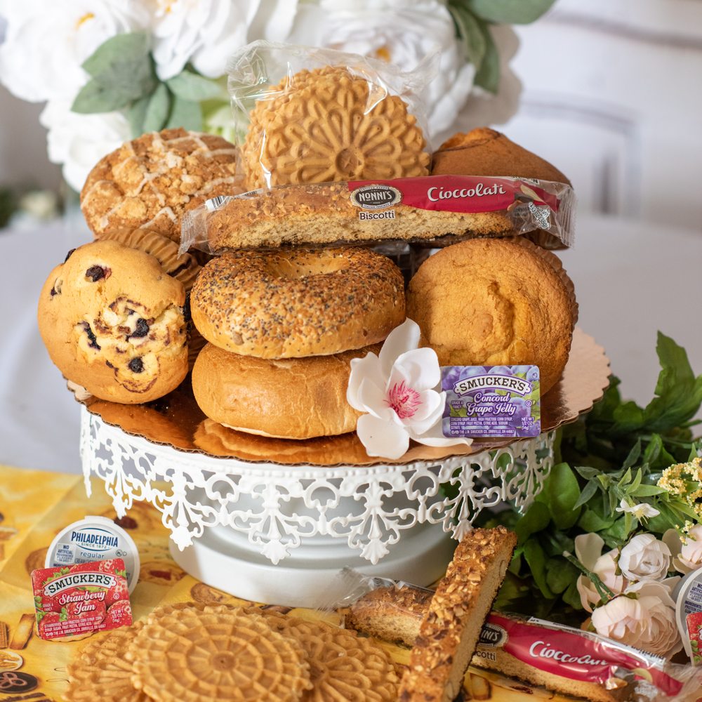 GIFT BASKETS GALORE Updated September 2024 38 Photos & 12 Reviews