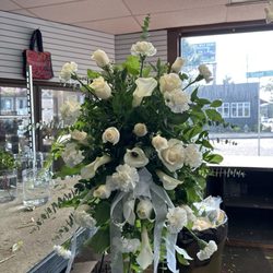 Williams Flower & Gift - Lacey