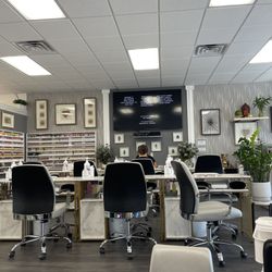 Obsession Nails Salon - Nail stations