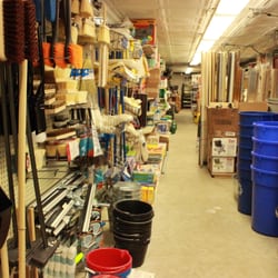 Greschlers Hardware - Cleaning Supplies, Push Brooms, Garbage Cans, Dry Mops, Wet Mops, Buckets, Sponges