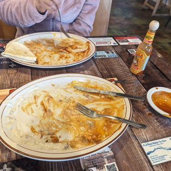Ironwood Kitchen - Two satisfied customers - Comfort Food Near Me - Albuquerque, New Mexico