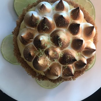 Fishing With Dynamite - Key Lime Pie Their best dessert - Seafood Near Me - Manhattan Beach, California