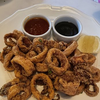 Donna's - Calamari with pomodoro and squid ink aioli - Italian Near Me - Los Angeles, California Donna's - Calamari with pomodoro and squid ink aioli - Italian Near Me - Los Angeles, California