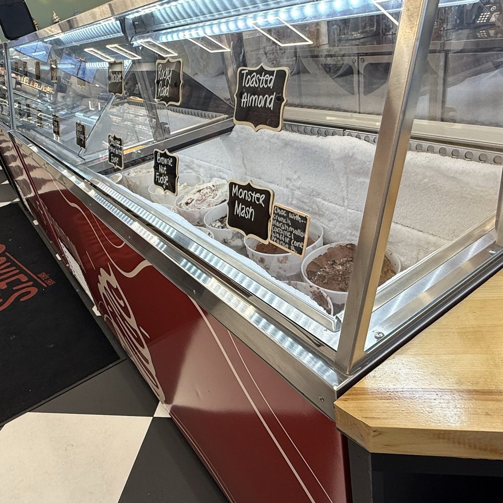 Coyle's Homemade - Ice Cream & Frozen Yogurt Near Me - Lindenhurst, New York