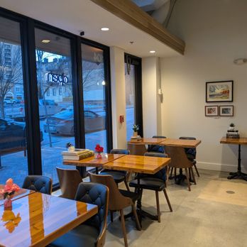Roggenart European Bakery, Bistro & Cafe - Came here after work on the coldest day of the year - Bakeries Near Me - Baltimore, Maryland
