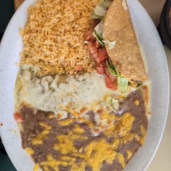 Mi Rancho - Combo: shredded beef taco, cheese enchilada w/ salsa verde with rice and beans - Mexican Near Me - Paradise, California Mi Rancho - Combo: shredded beef taco, cheese enchilada w/ salsa verde with rice and beans - Mexican Near Me - Paradise, California