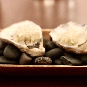 Senia - Kusshi oyster - fresh but commonplace - Cocktail Bars Near Me - Honolulu, Hawaii Senia - Kusshi oyster - fresh but commonplace - Cocktail Bars Near Me - Honolulu, Hawaii